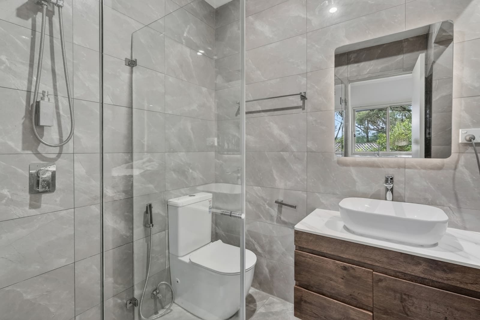 10B Griffin Place, DOONSIDE, Doonside - Thumbnail 8