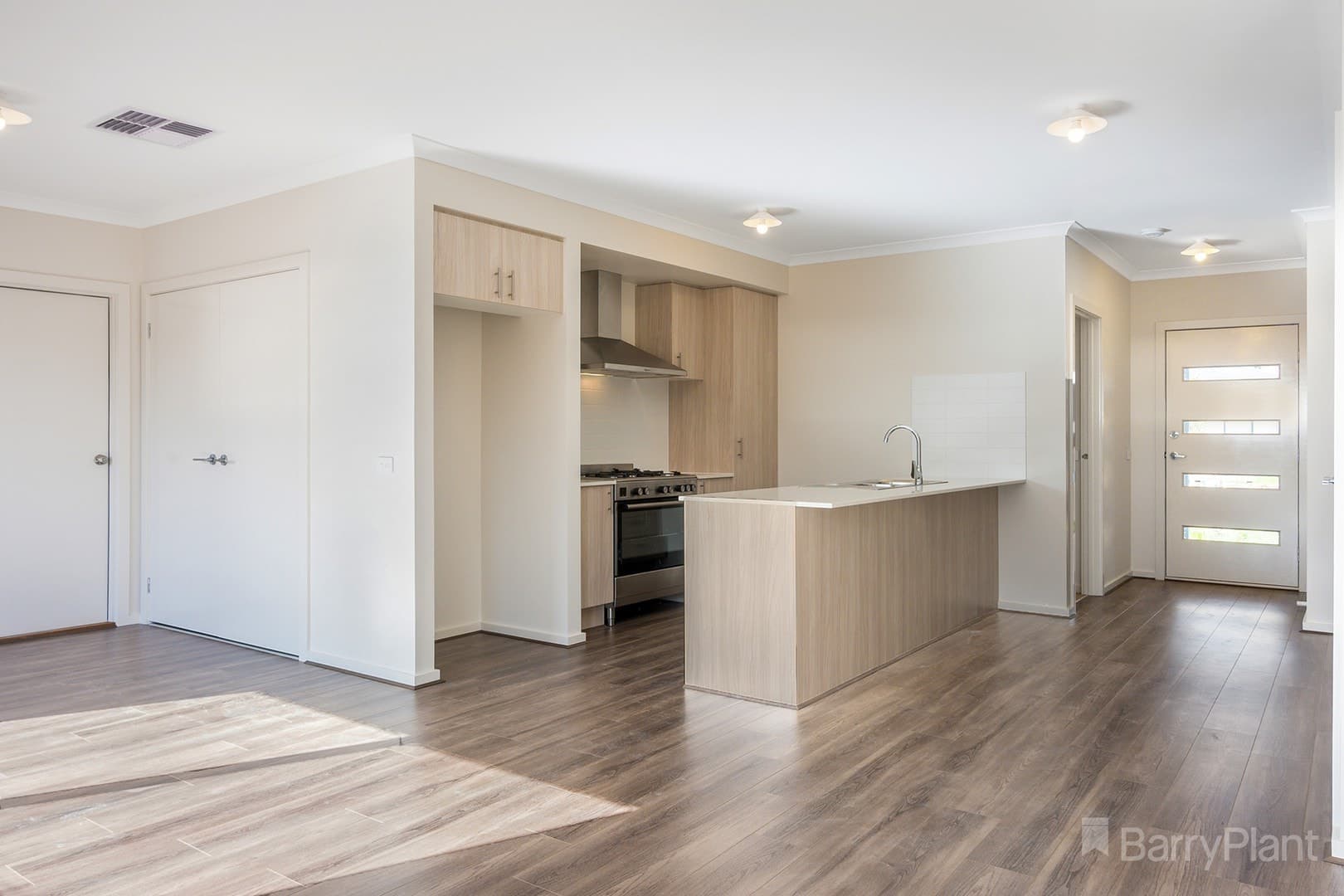 10 Bradfield Loop, Strathfieldsaye, VIC 3551, Strathfieldsaye - Thumbnail 4