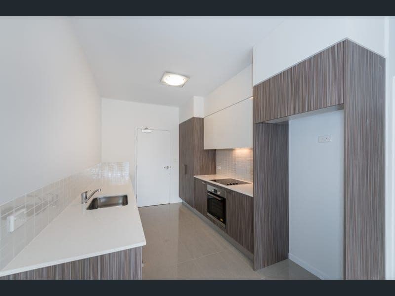 1/28 Skew Street, Sherwood QLD 4075, Sherwood - Thumbnail 2