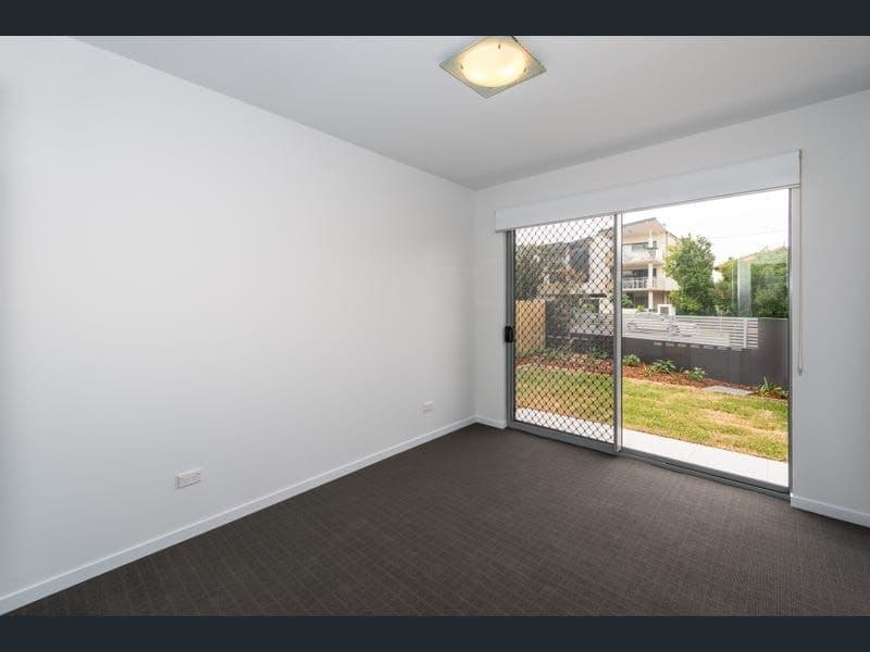 1/28 Skew Street, Sherwood QLD 4075, Sherwood - Thumbnail 4