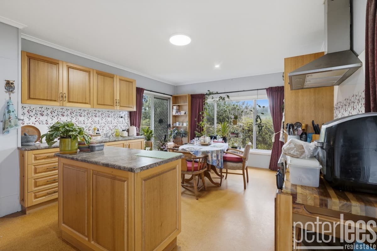 35 Caveside Road, Mole Creek TAS 7304, Mole Creek - Thumbnail 3