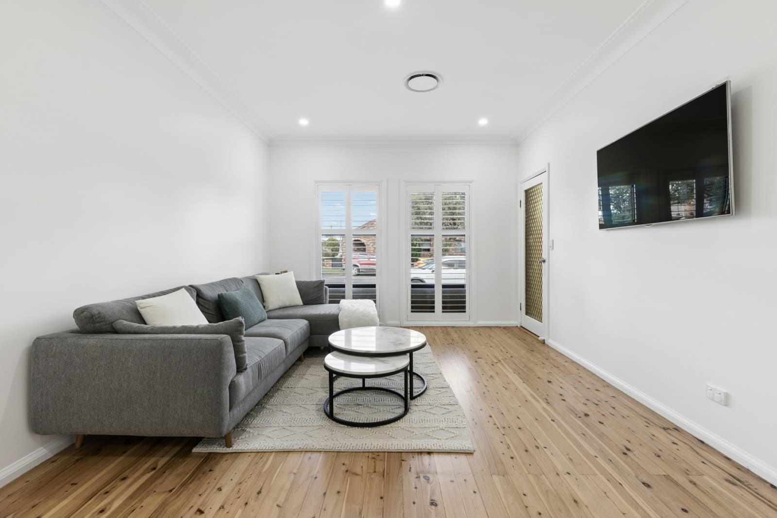 2/17 Cassilis Street, MONTEREY, Monterey - Thumbnail 2