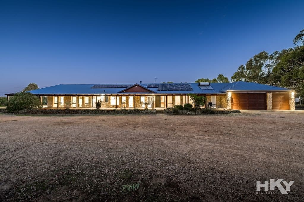 176 Ayrshire Loop, LOWER CHITTERING WA 6084, Lower Chittering - Thumbnail 6