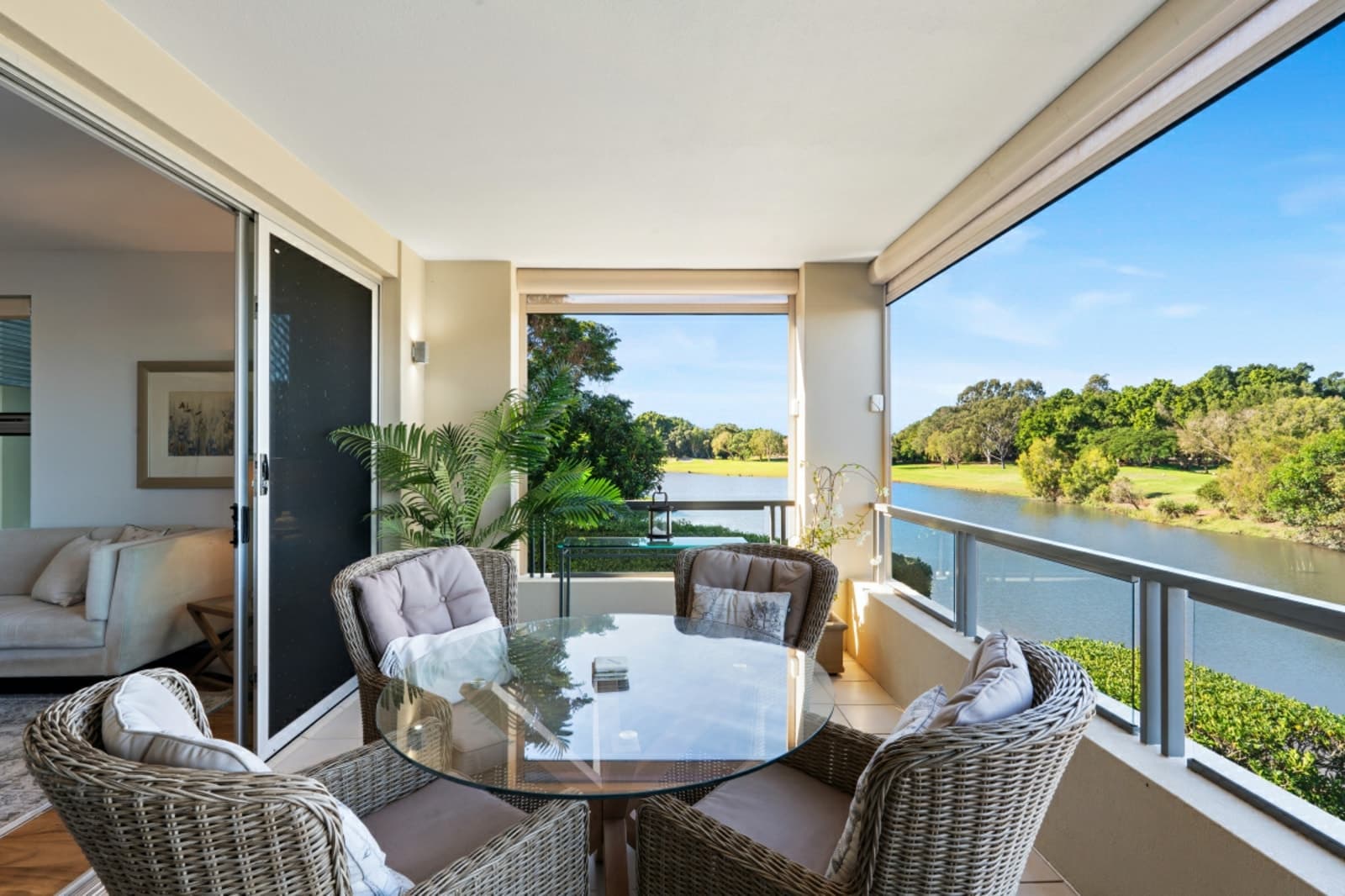 11/802 Glades Drive, ROBINA, Robina - Image 1