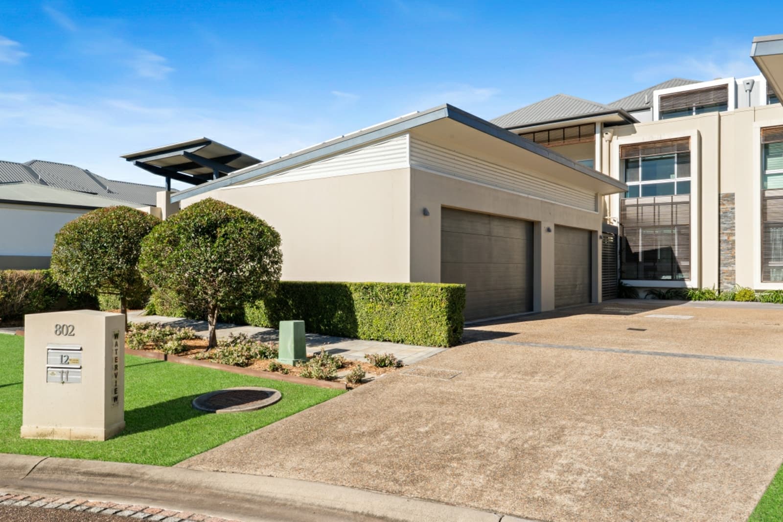 11/802 Glades Drive, ROBINA, Robina - Thumbnail 2