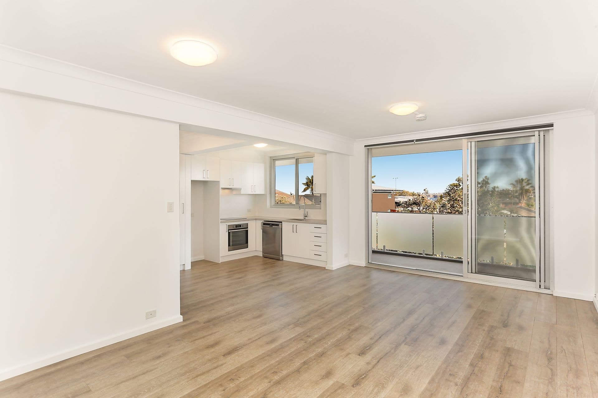 5/17-23 Wallis Parade, North Bondi, North Bondi - Thumbnail 3