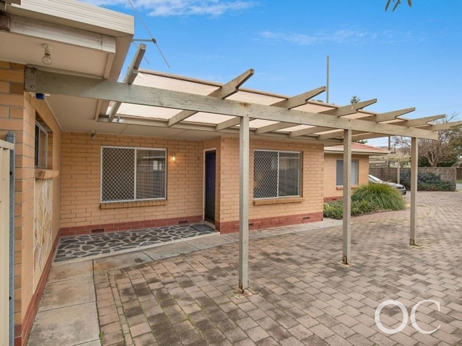 2/6 Military Road, West Beach - Image 1