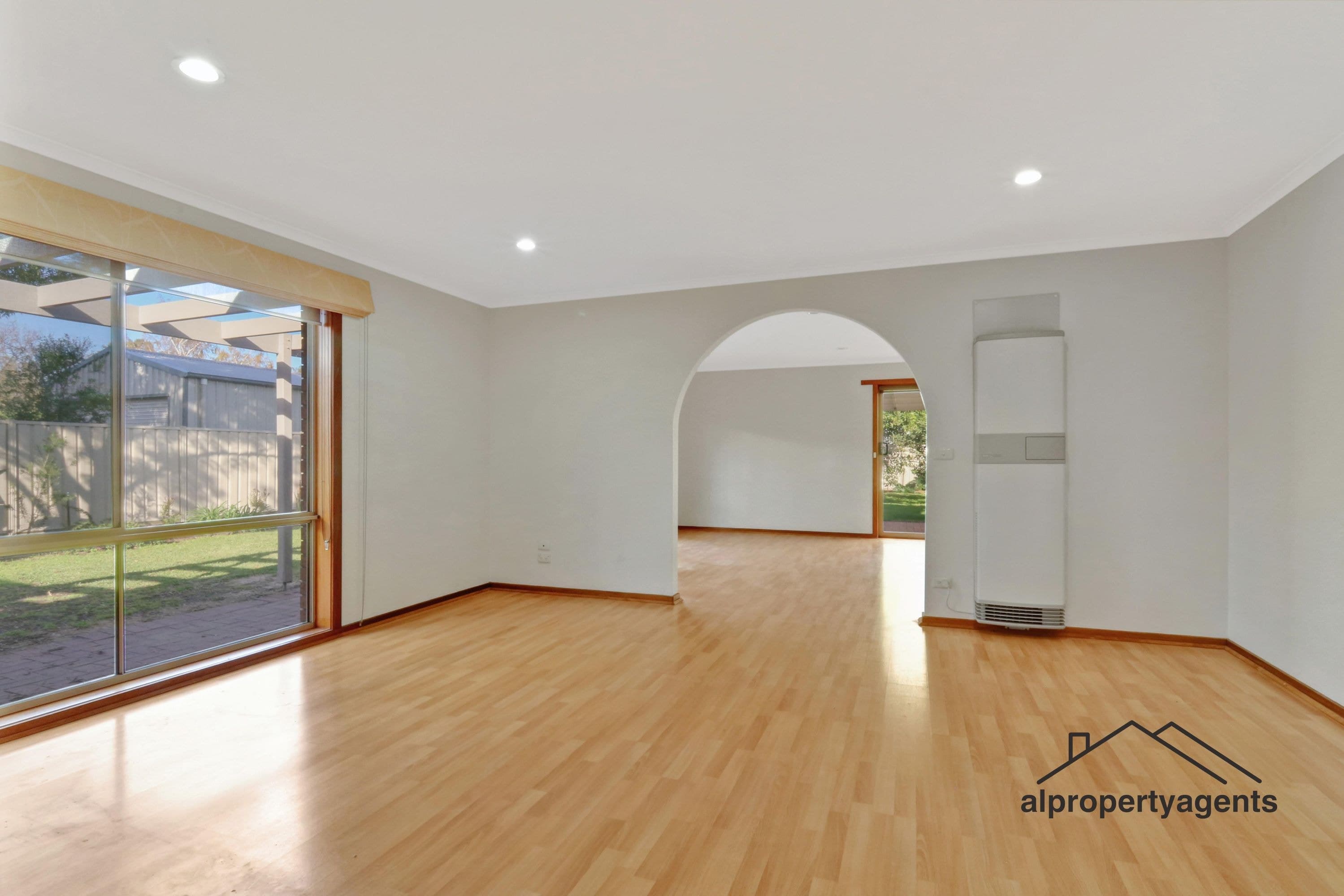 15 Tydeman Street, Horsham VIC 3400, Horsham - Thumbnail 4