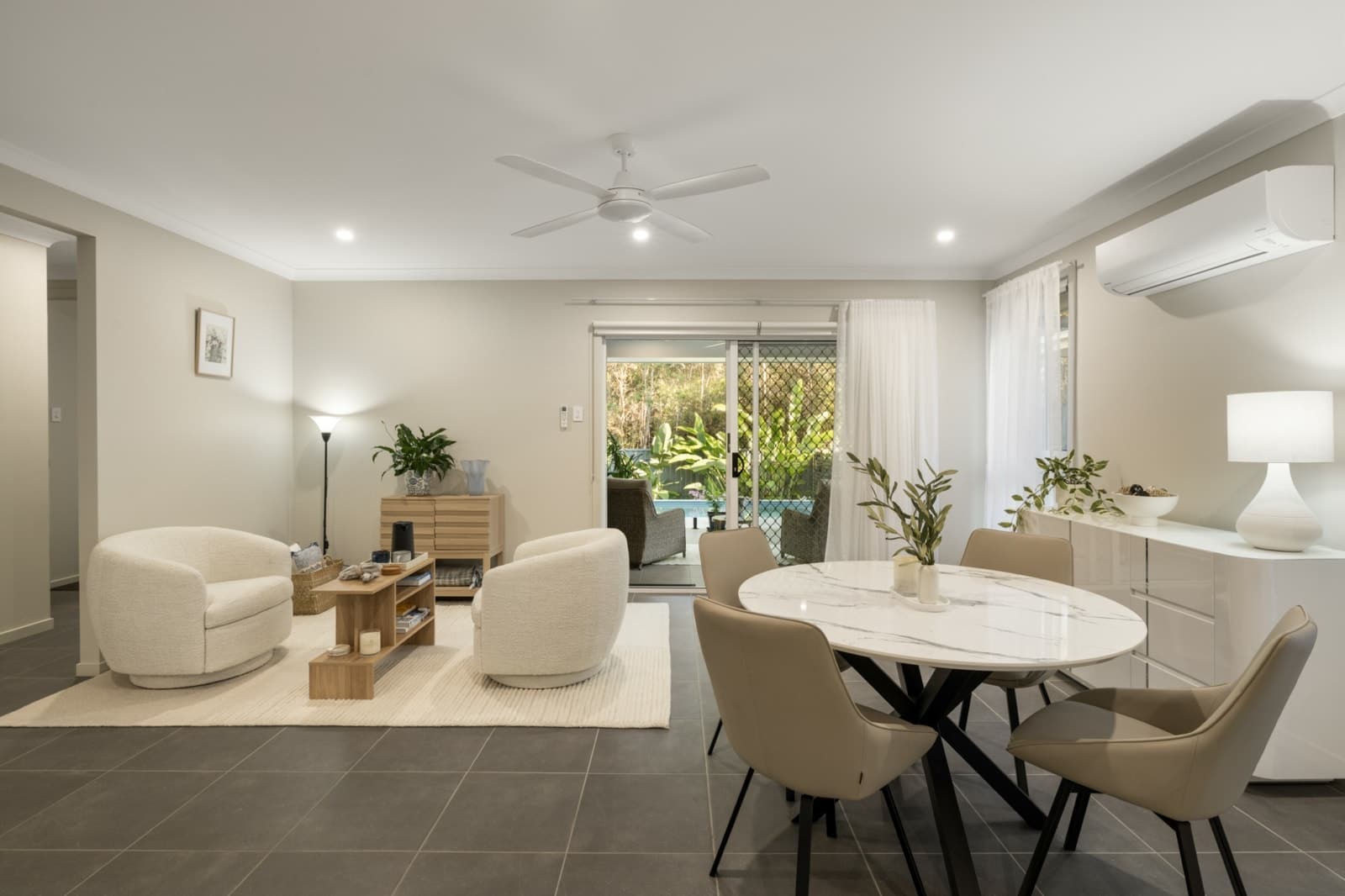 8 Ruchi Place, WYNNUM WEST, Wynnum West - Thumbnail 3
