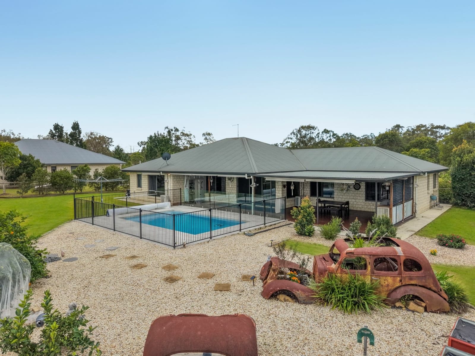 9-11 Bradman Street, NEW BEITH, New Beith - Thumbnail 2