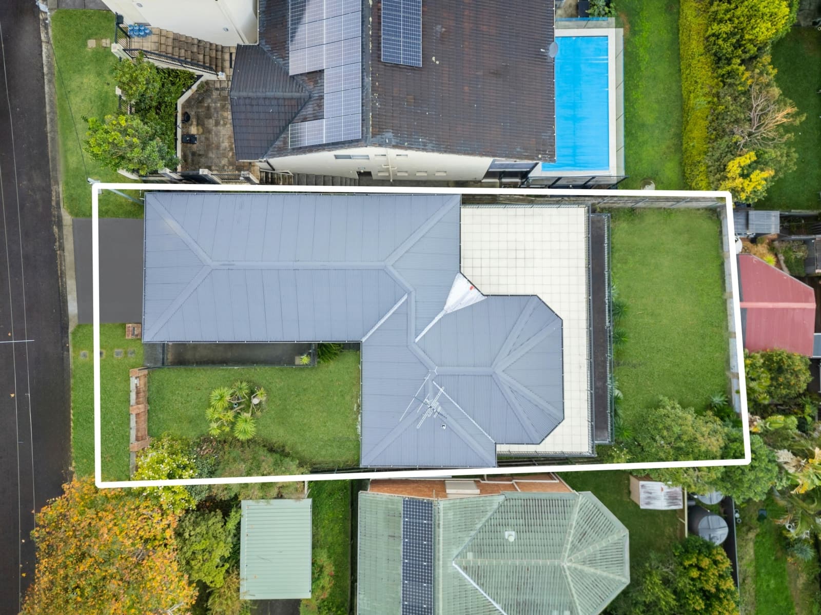 30 Coreen Drive, WAMBERAL, Wamberal - Thumbnail 7