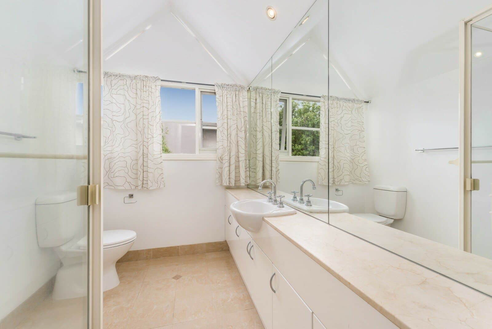 79 The Avenue, Windsor - Thumbnail 8