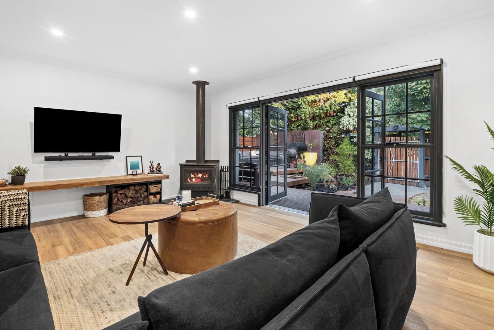 22 Kardella Lane, Mount Eliza - Thumbnail 2