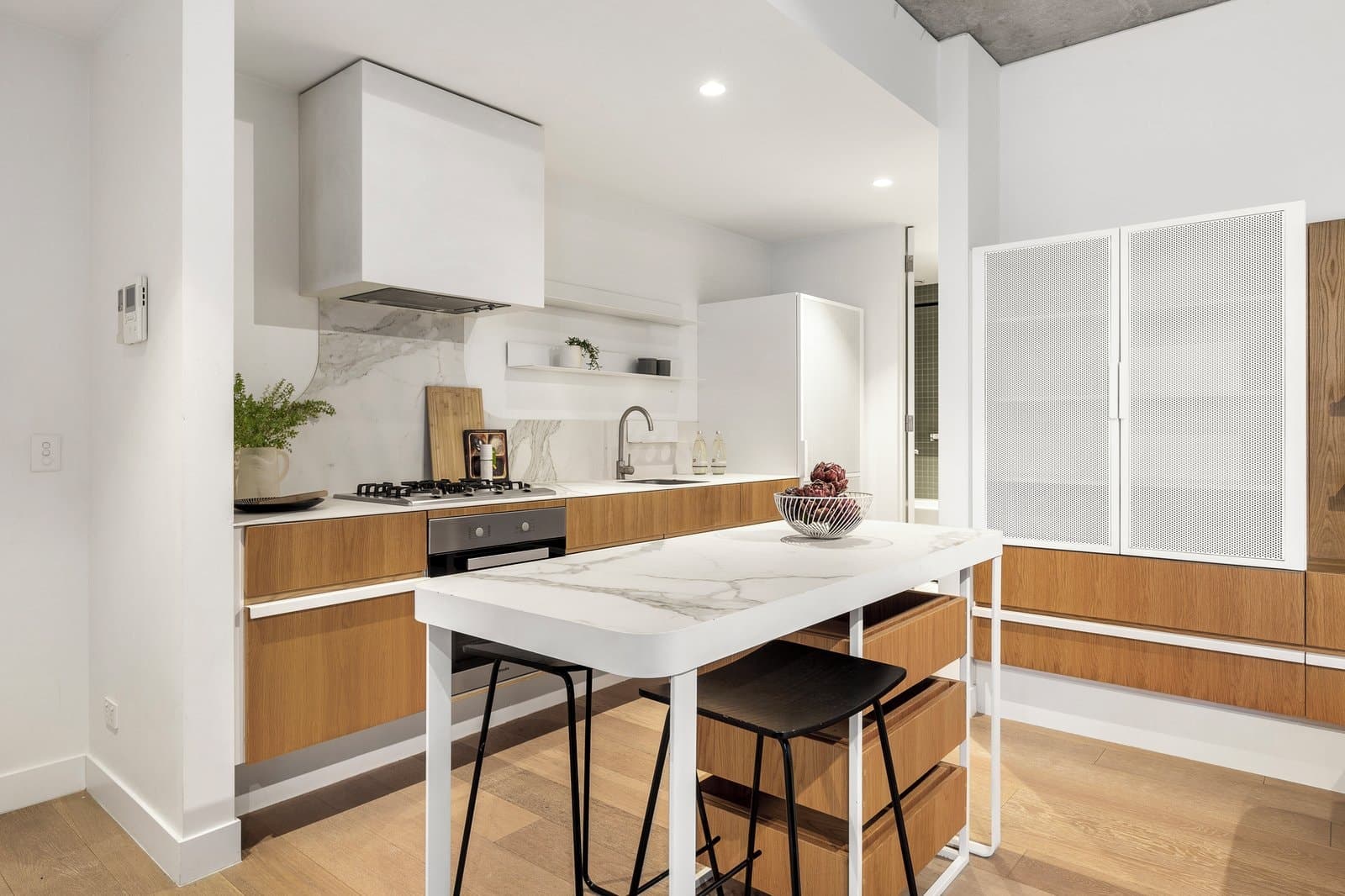 110/8 Luton Lane, Hawthorn - Thumbnail 3