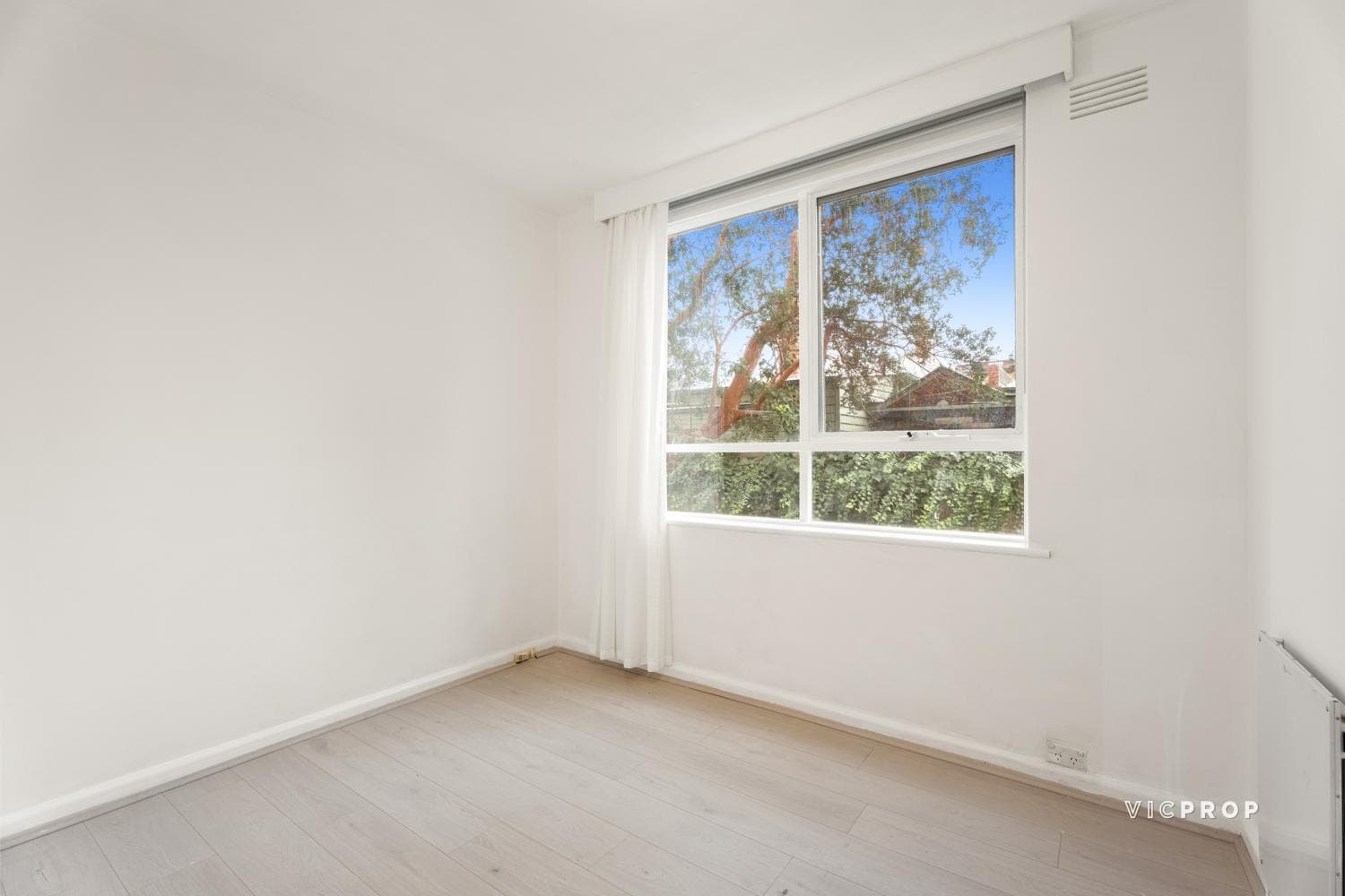 11/5-7 Mooltan Street, Travancore - Thumbnail 5