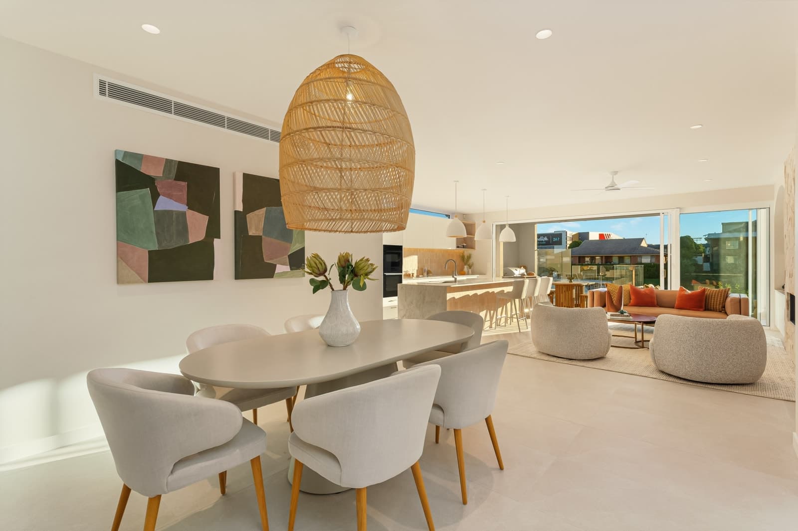 10A Inga Avenue, SURFERS PARADISE, Surfers Paradise - Thumbnail 7