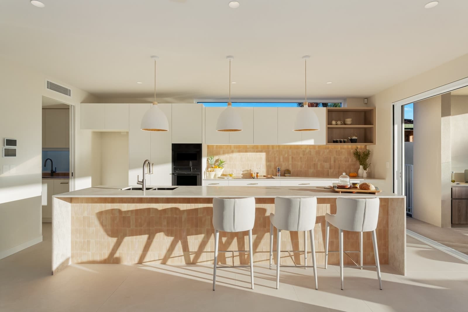 10A Inga Avenue, SURFERS PARADISE, Surfers Paradise - Thumbnail 8