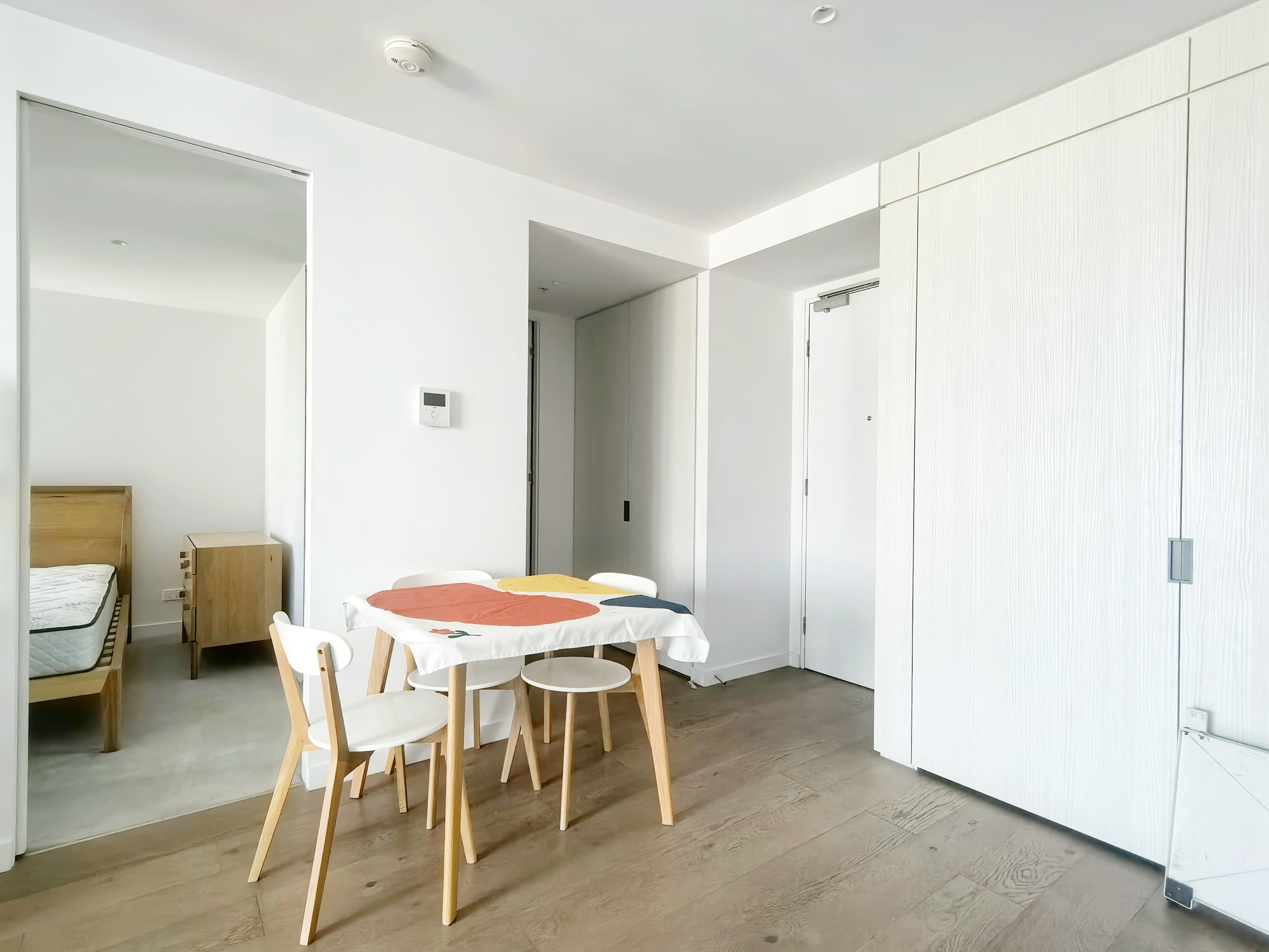 516/33 Blackwood St, North Melbourne - Thumbnail 3