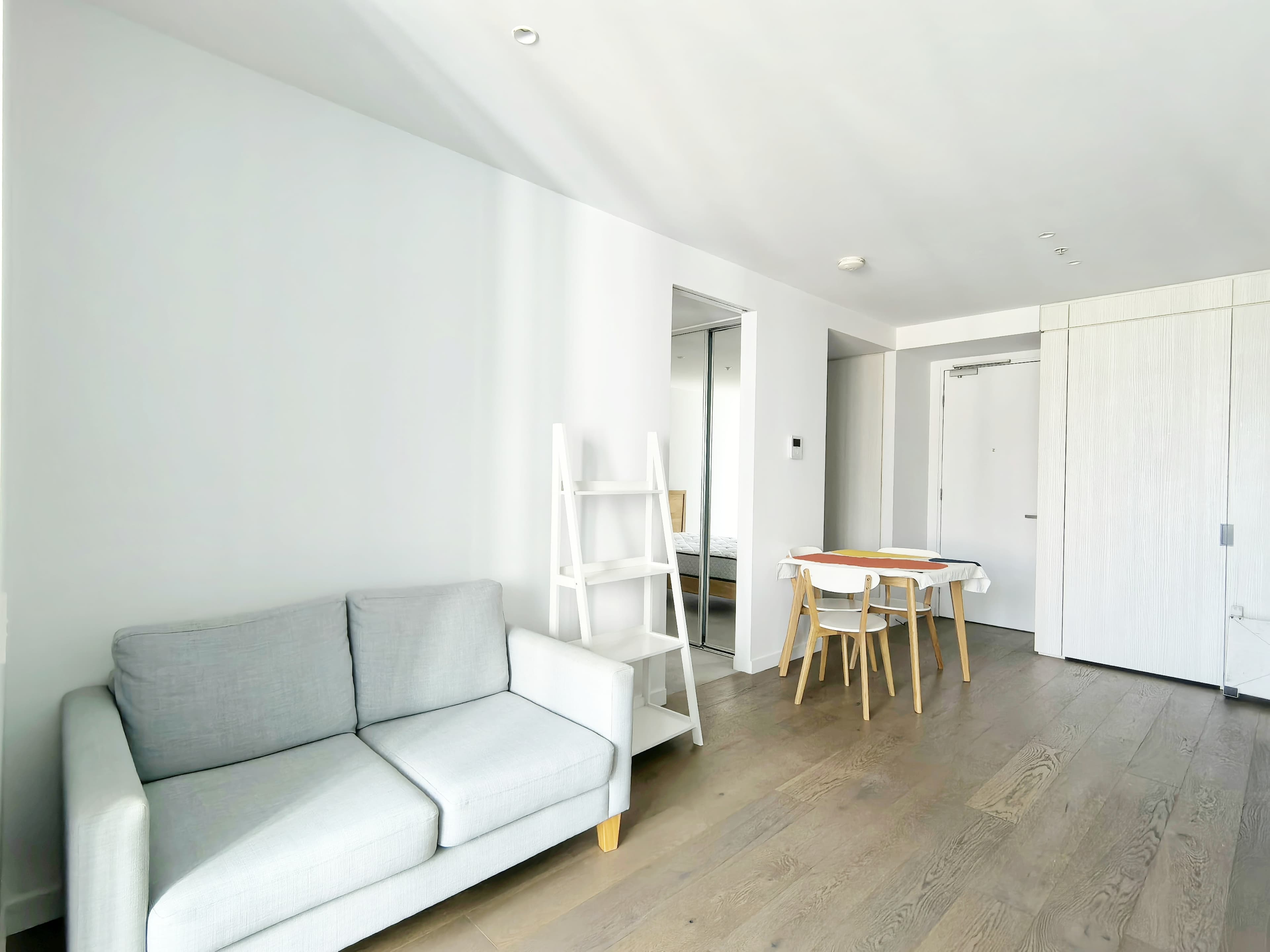 516/33 Blackwood St, North Melbourne - Thumbnail 4