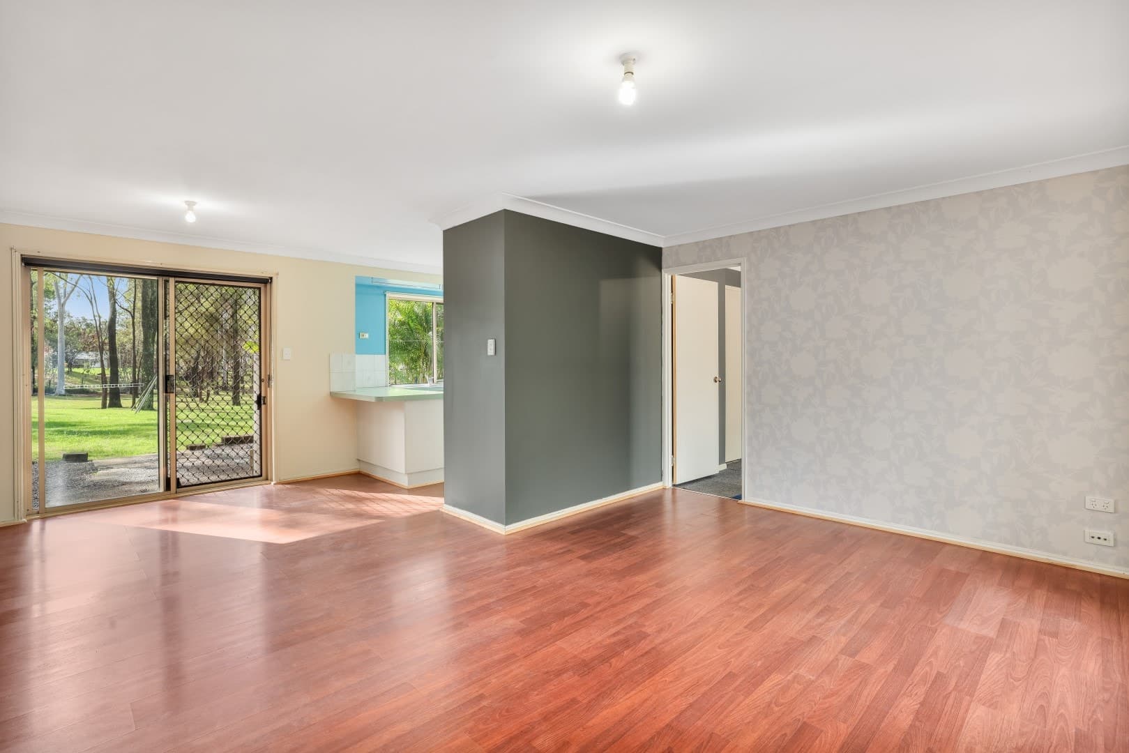 11 Coachwood Court, Brightview - Thumbnail 7