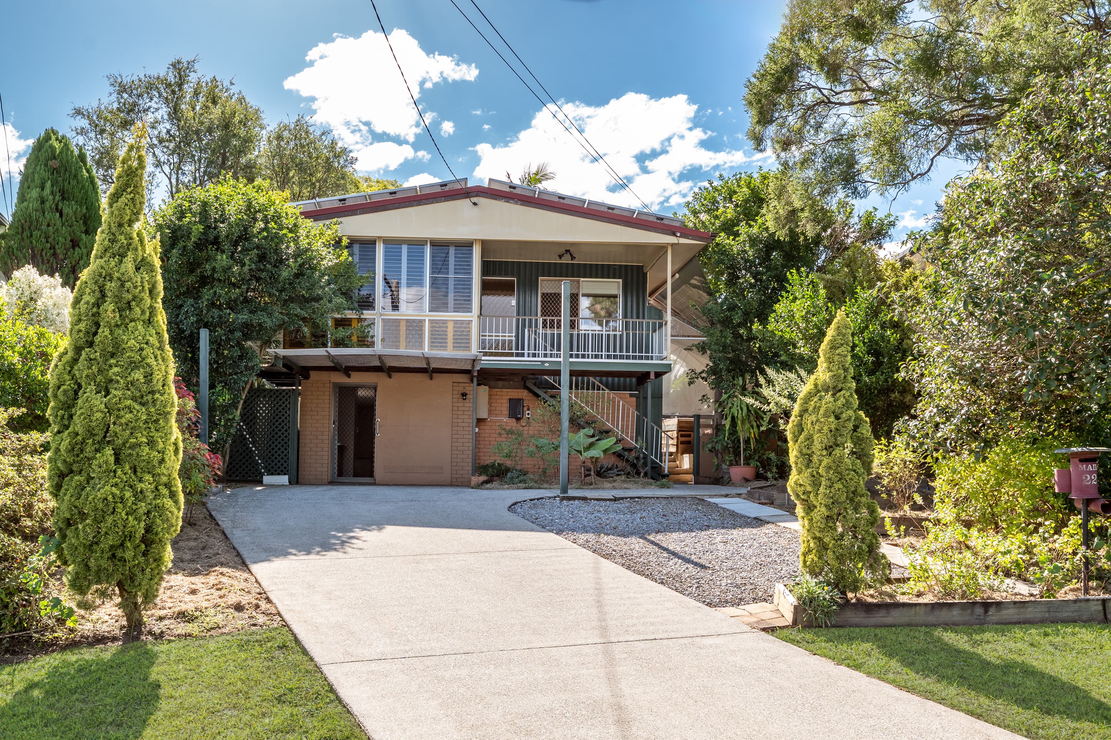 22 Nurom Avenue, Ferny Hills - Image 1