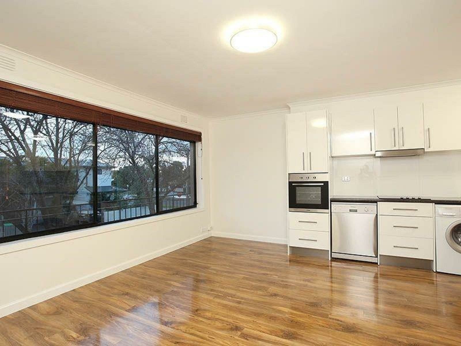 6/191 Blackshaws Road, NEWPORT, Newport - Thumbnail 3