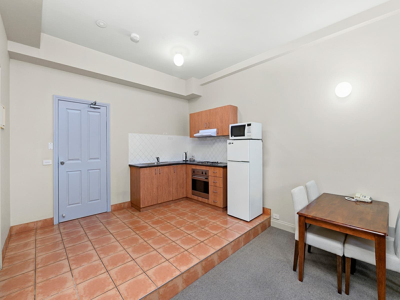 106/1-3 Clare Street, GEELONG, Geelong - Thumbnail 3