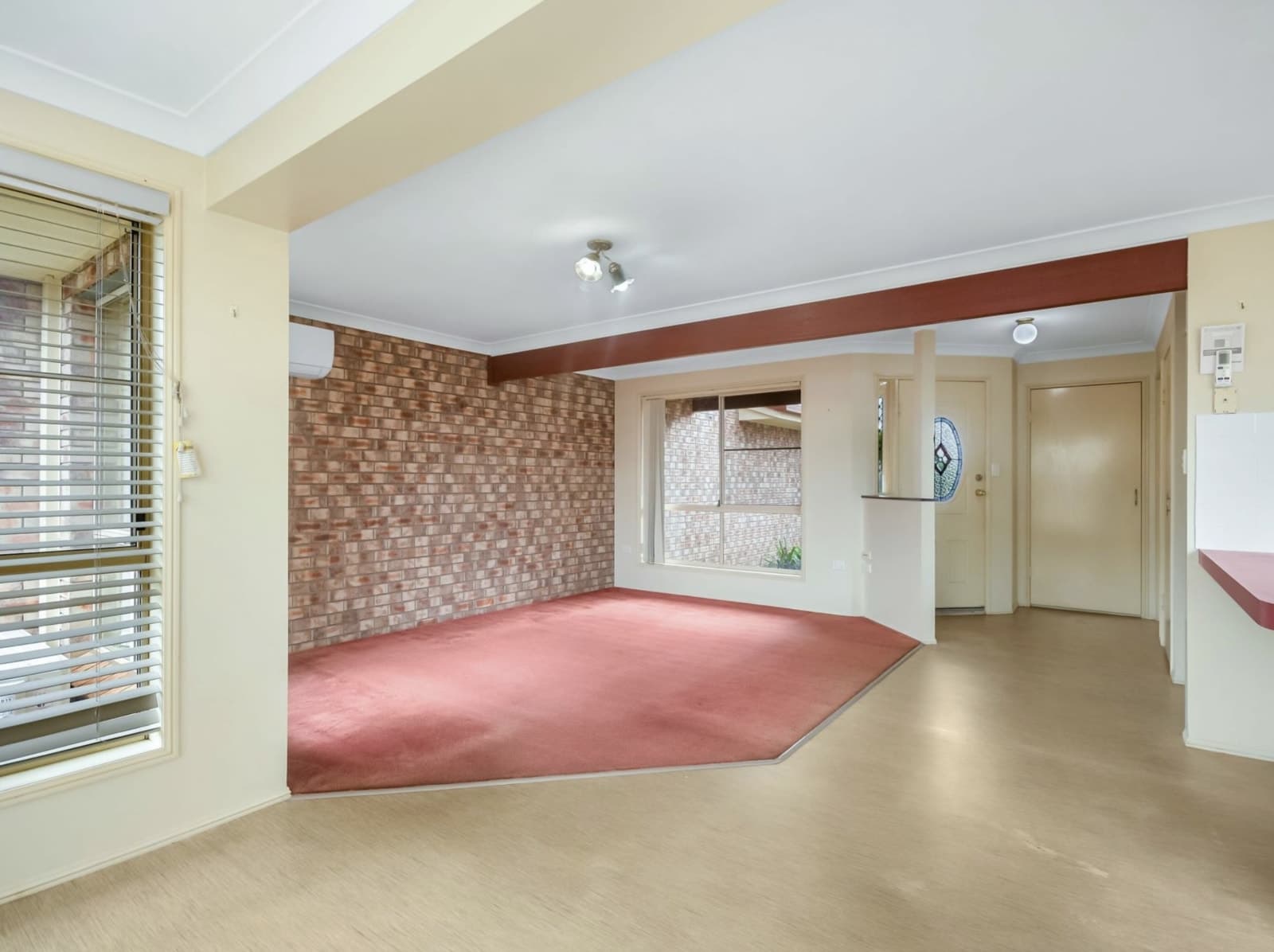 2/517 Hume Street, KEARNEYS SPRING, Kearneys Spring - Thumbnail 4