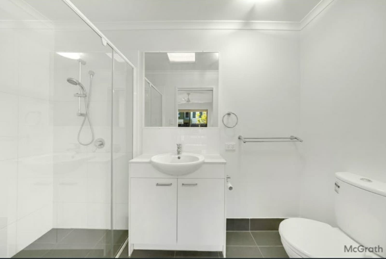 6/23 Roberts Street, SOUTH GLADSTONE, South Gladstone - Thumbnail 6