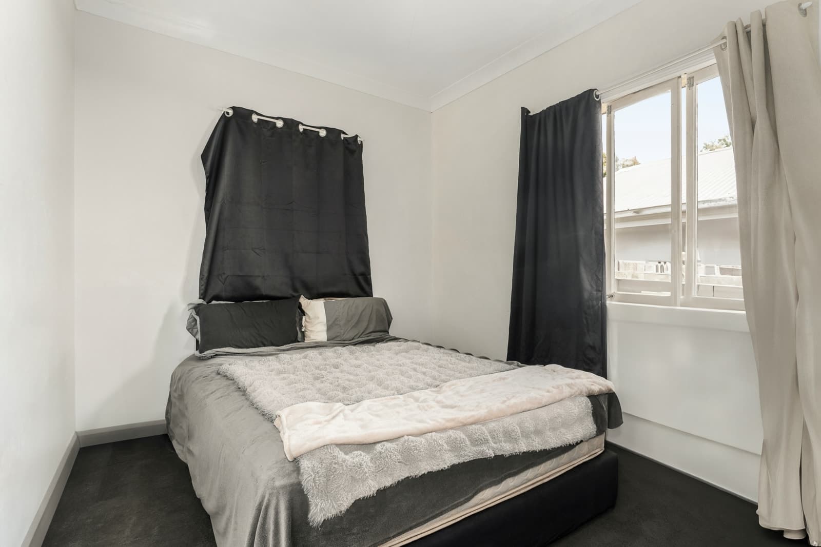 15 Lusitania Street, NEWTOWN, Newtown - Thumbnail 7