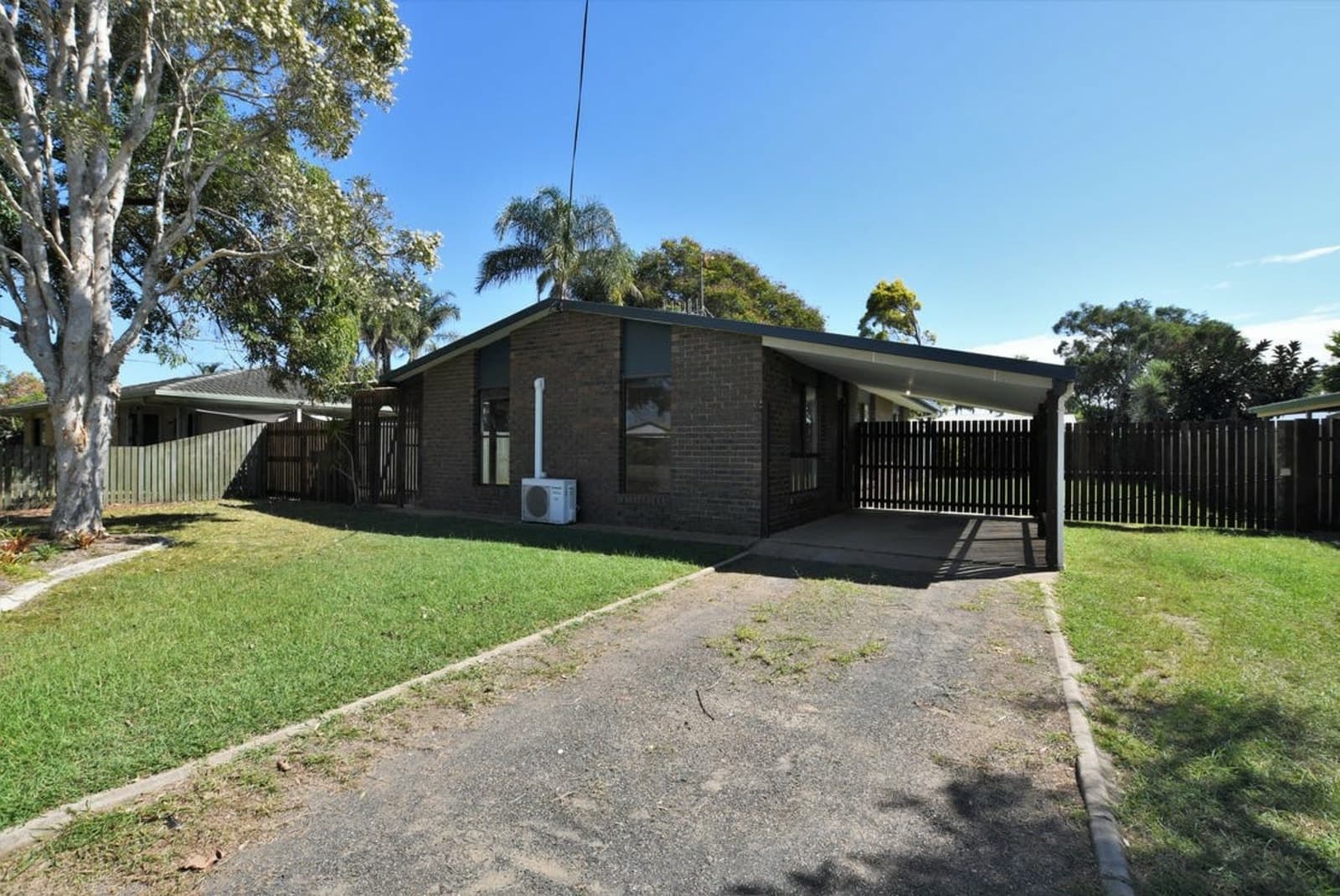 10 Central Avenue, THABEBAN, Thabeban - Image 1