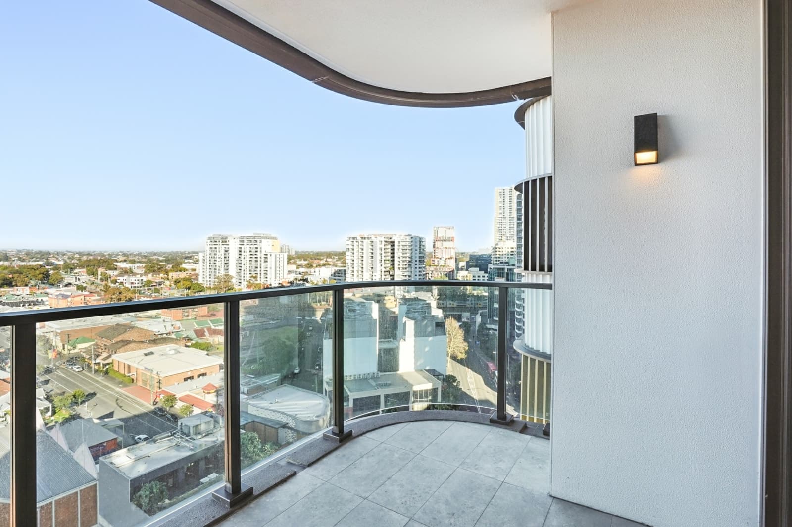 1305/20 Parkes Street, HARRIS PARK, Harris Park - Thumbnail 5