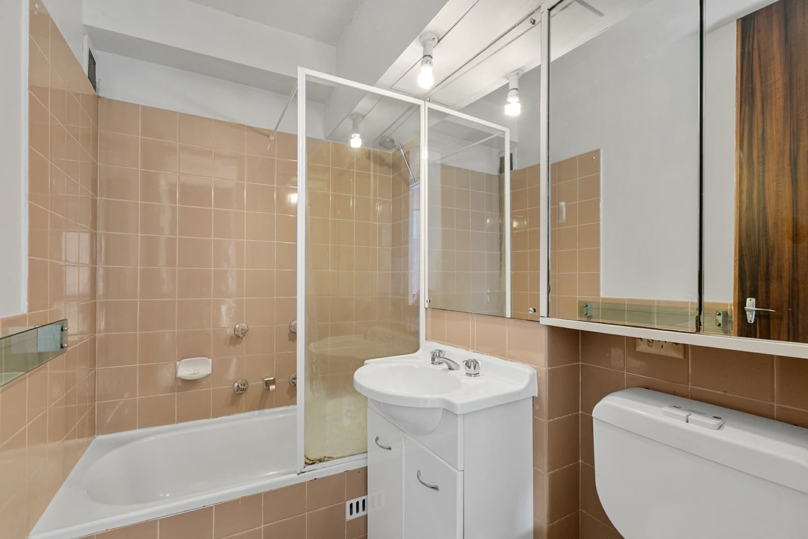 15/41-49 Roslyn Gardens, ELIZABETH BAY, Elizabeth Bay - Thumbnail 4