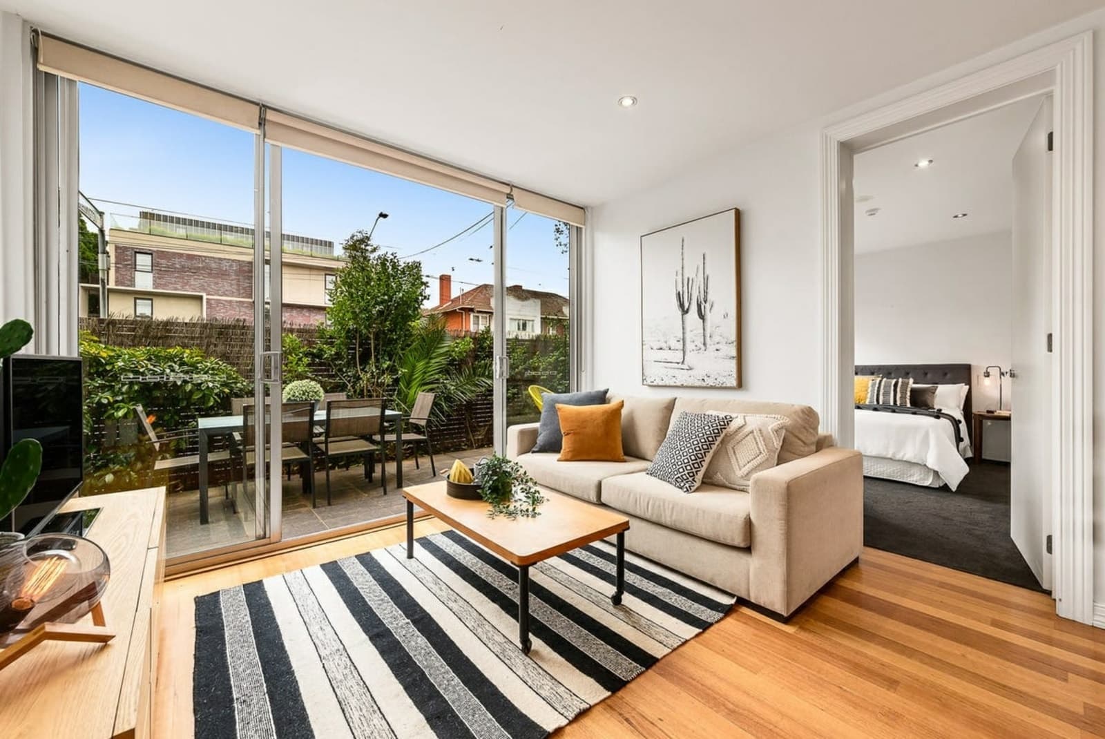 1/93 Carlisle Street, ST KILDA, St Kilda - Thumbnail 4