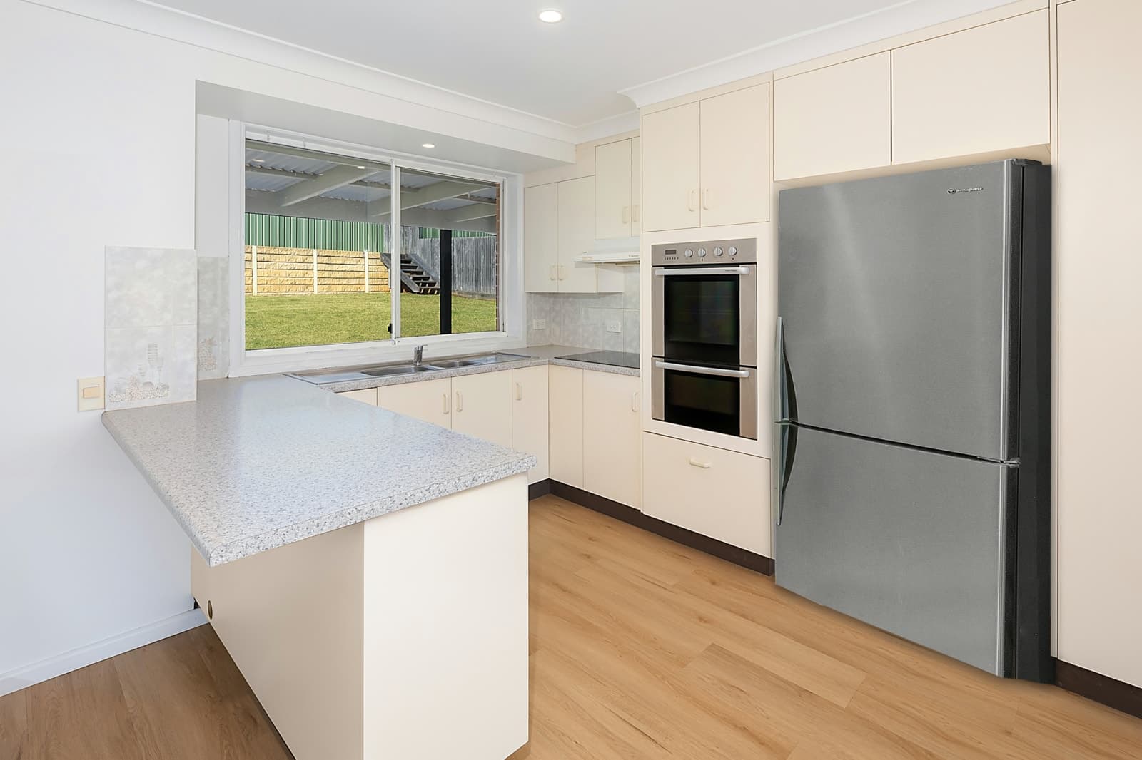 3 Moseley Drive, BOAMBEE EAST, Boambee East - Thumbnail 3