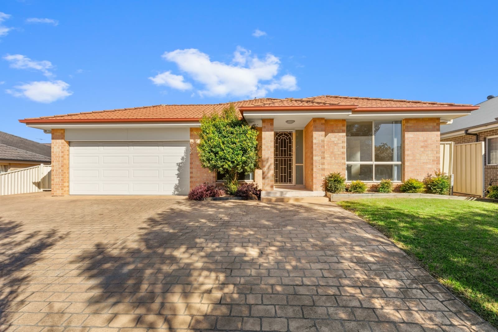51 Canterbury Drive, RAWORTH, Raworth - Image 1