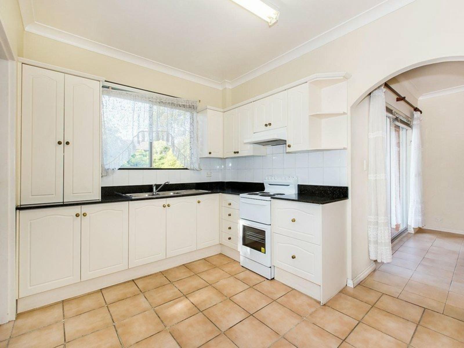 5/4 King Edward Street, ROCKDALE, Rockdale - Thumbnail 3