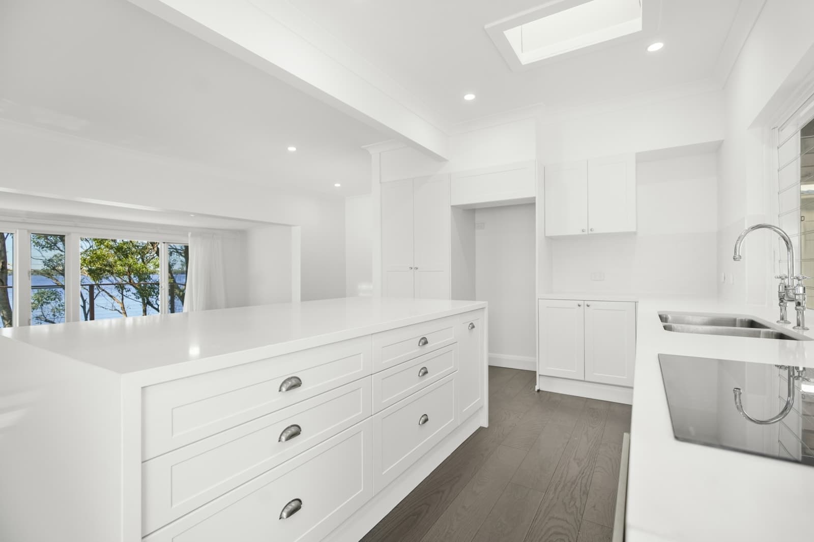 137 Sunrise Avenue, HALEKULANI, Halekulani - Thumbnail 2