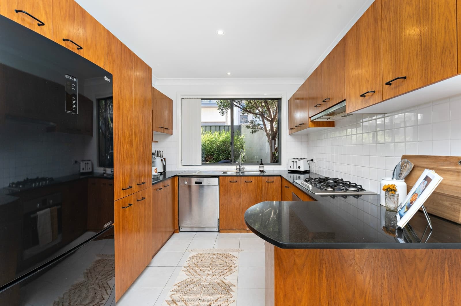 8/39 Campbell St, WOONONA, Woonona - Thumbnail 3