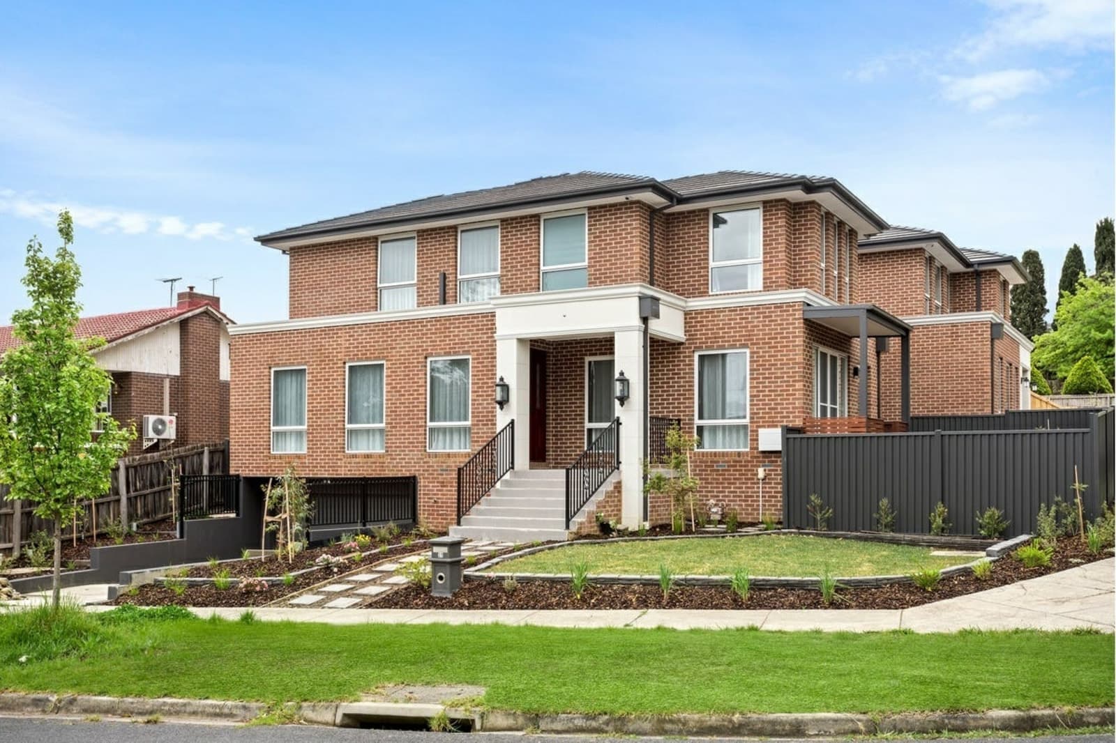 37 Saxonwood Drive, DONCASTER EAST, Doncaster East - Image 1