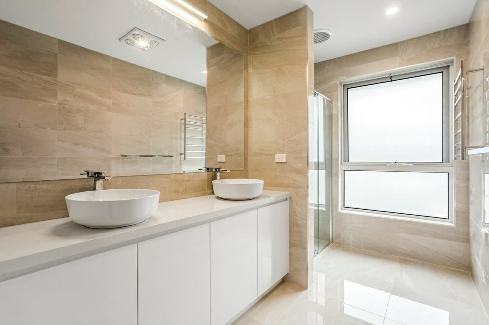 37 Saxonwood Drive, DONCASTER EAST, Doncaster East - Thumbnail 4