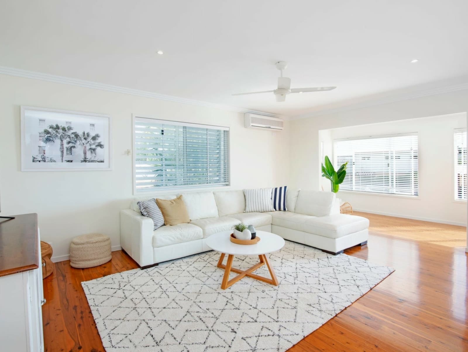 54 Third Avenue, PALM BEACH, Palm Beach - Thumbnail 2
