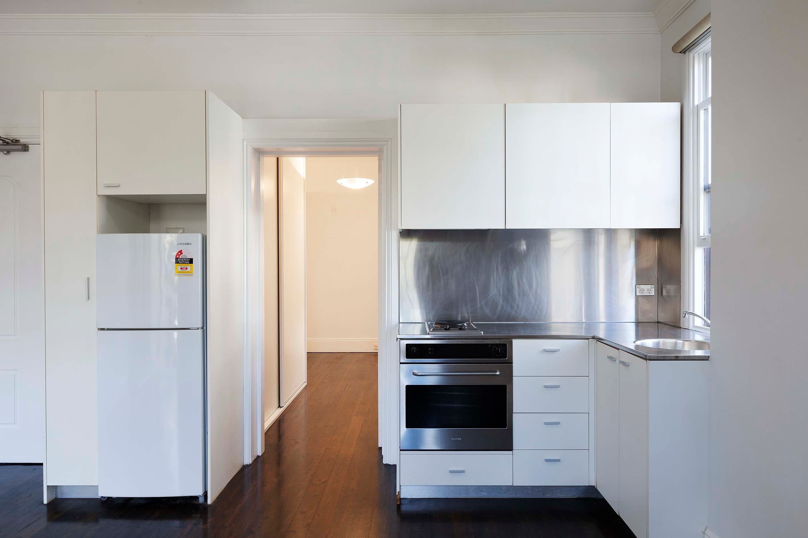 17/587-589 Riley Street, Surry Hills - Thumbnail 2