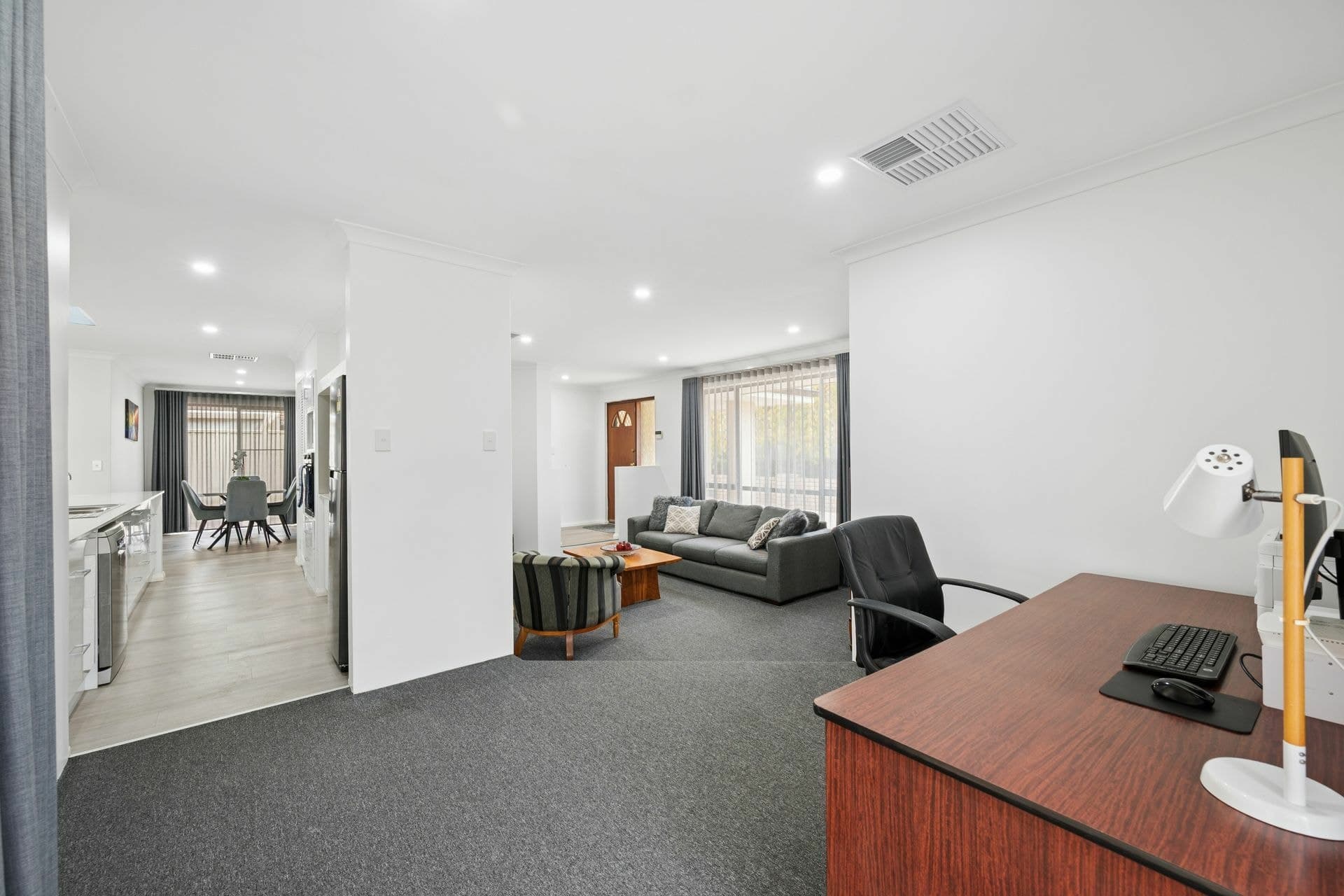 13 Reed Close, Thornlie, Thornlie - Thumbnail 8