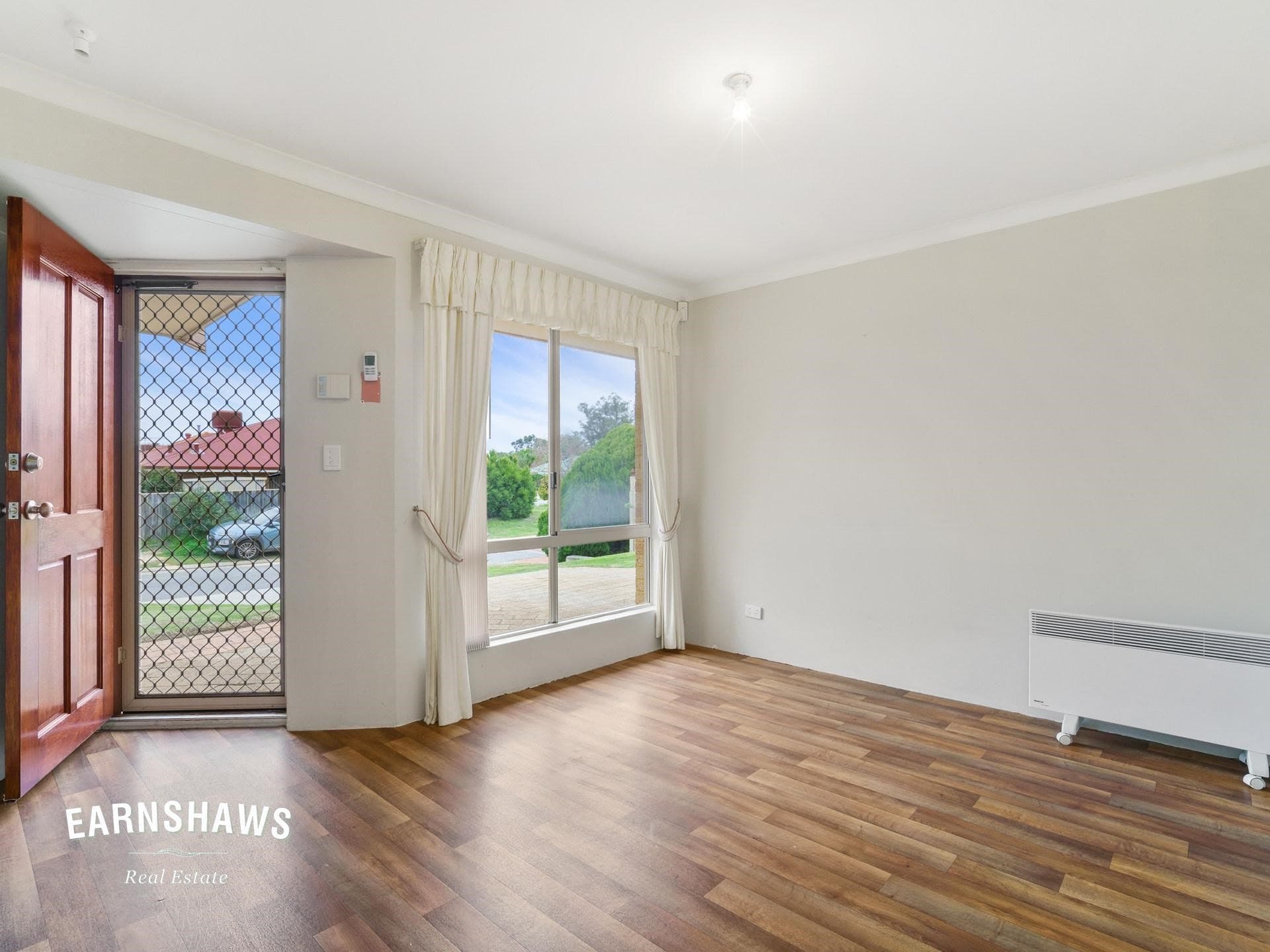 4 Gardenia Gardens, Helena Valley, Helena Valley - Thumbnail 2