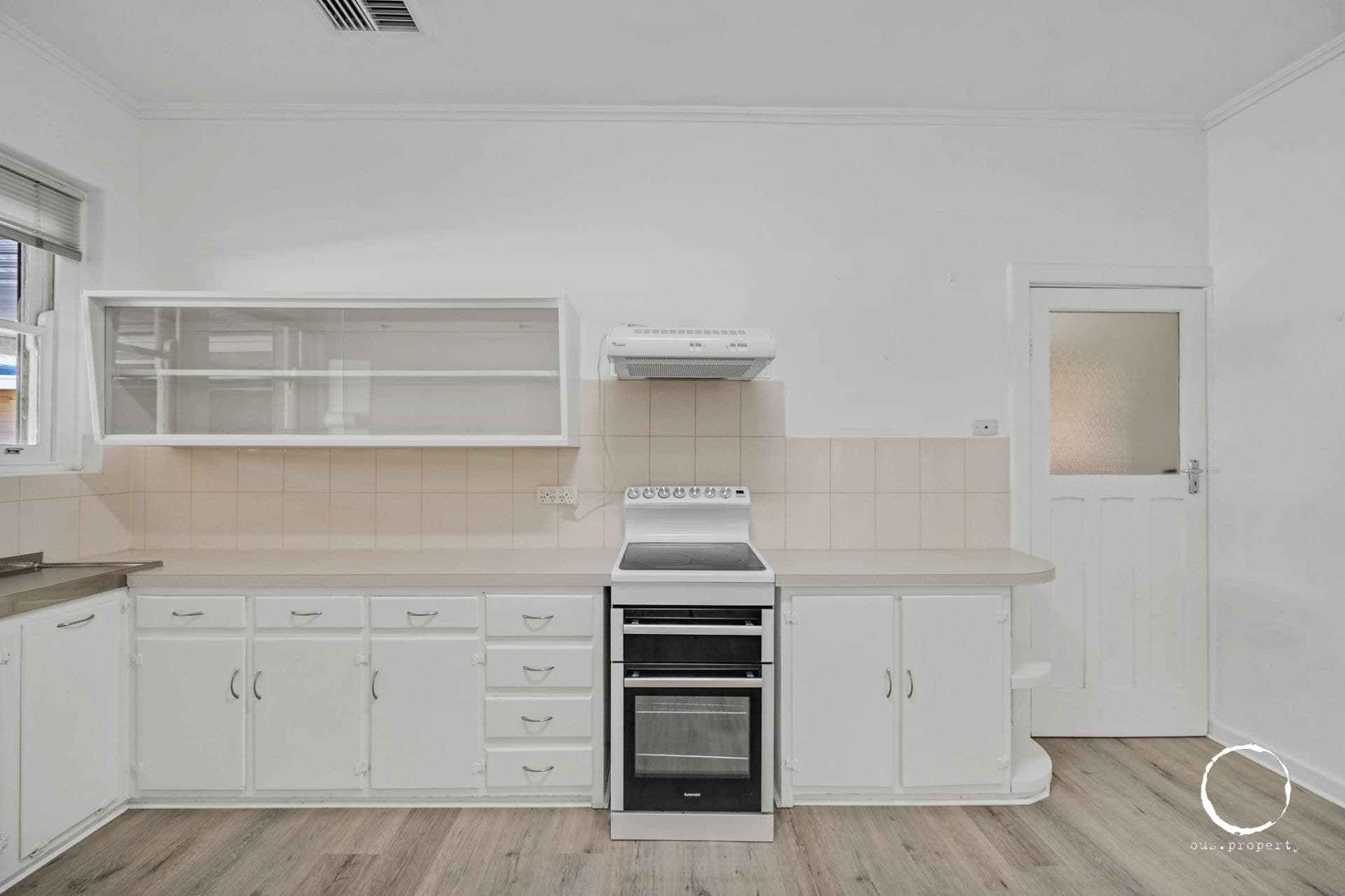 33 Danvers Grove, Woodville Gardens - Thumbnail 7