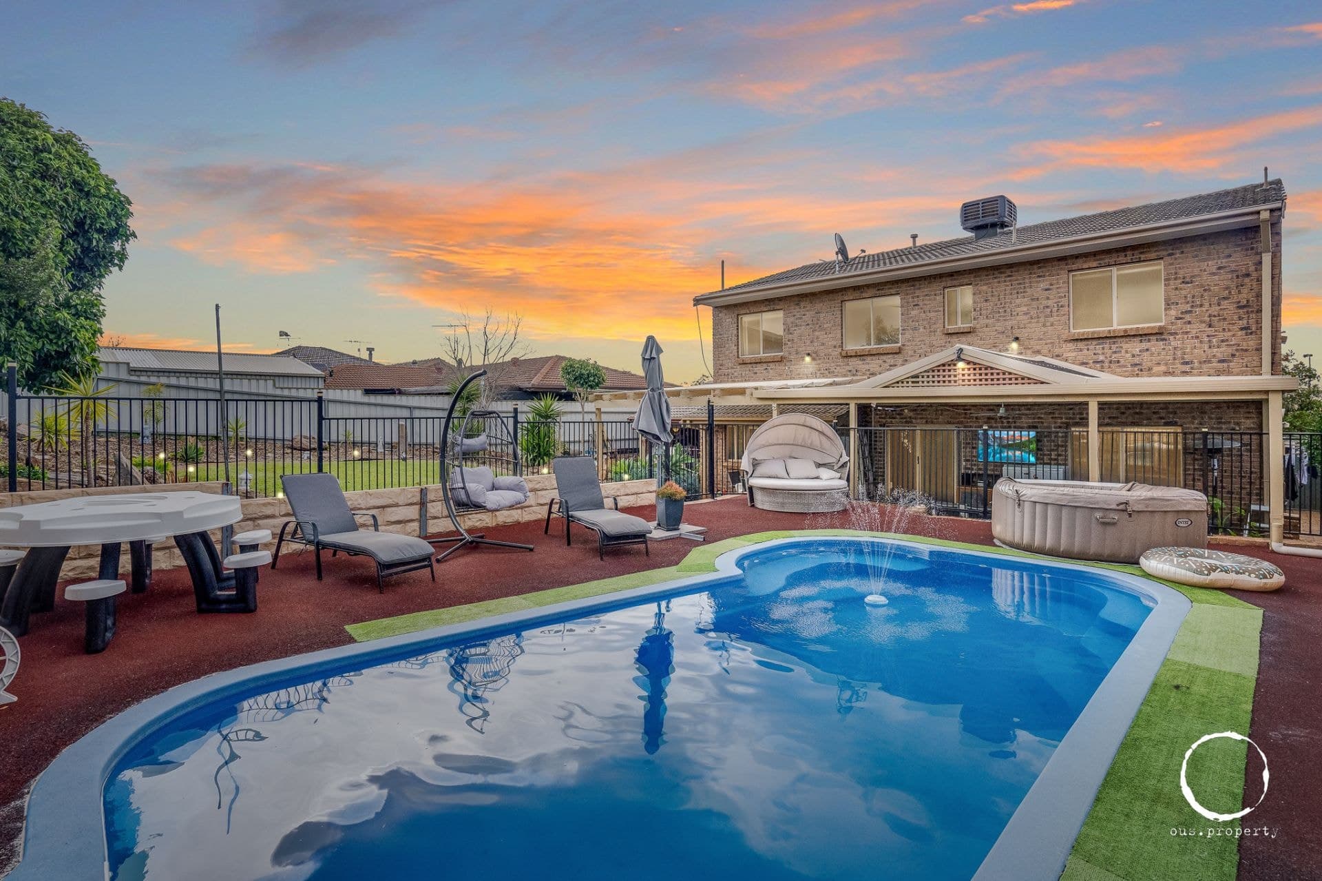 37 McGill Crescent, Para Hills - Thumbnail 3
