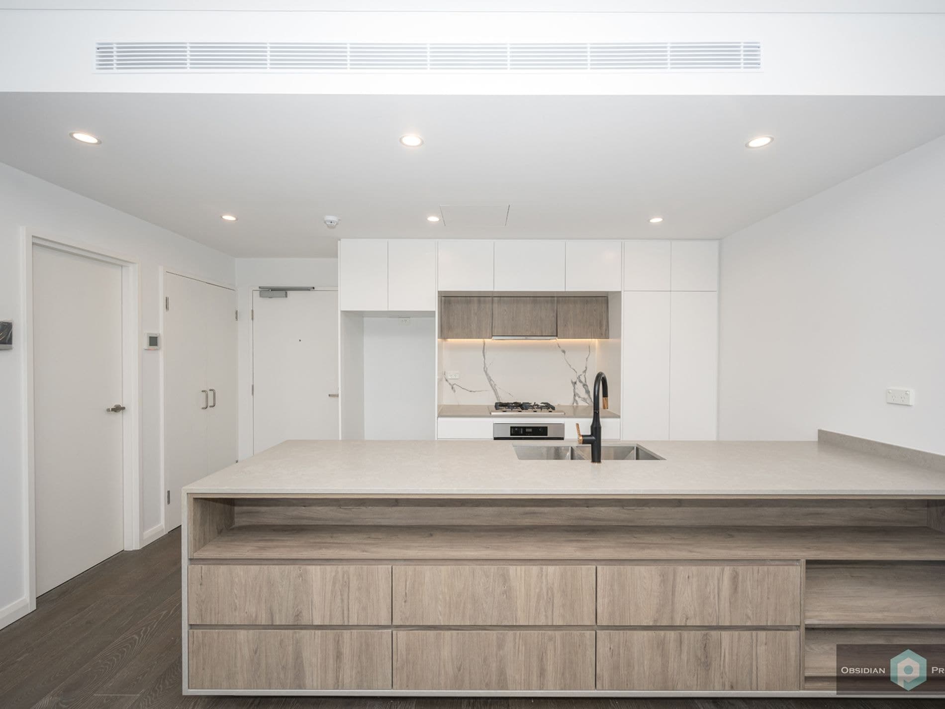 303 / 2 Canberra Avenue, ST LEONARDS, St Leonards - Thumbnail 4