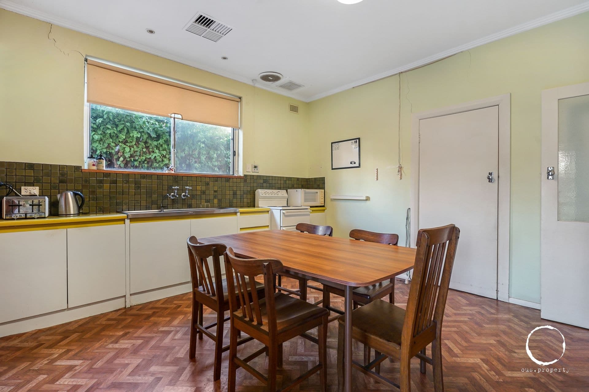 14 Rodgers Avenue, Henley Beach South - Thumbnail 8