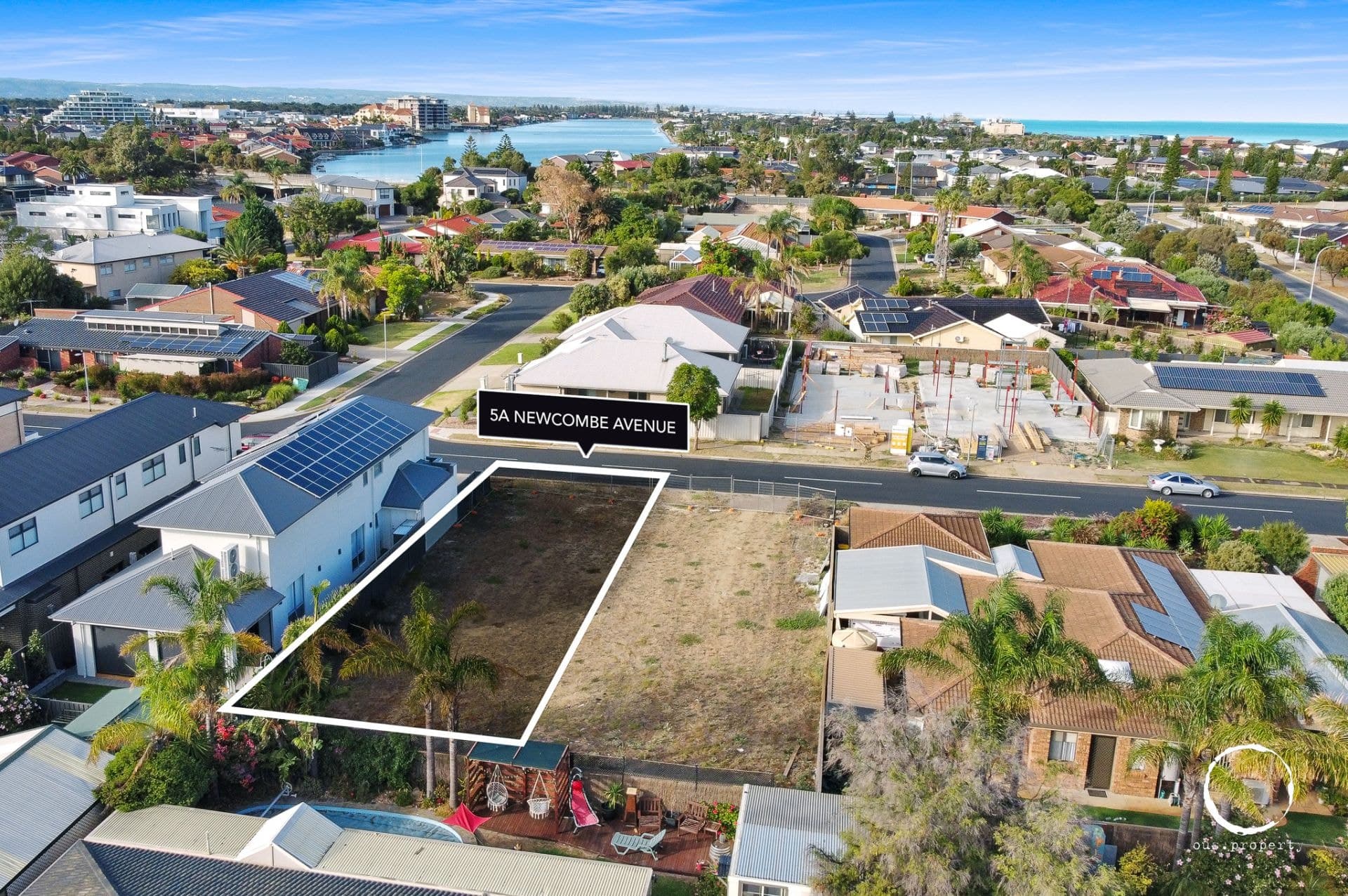 5A Newcombe Avenue, West Lakes Shore, West Lakes Shore - Thumbnail 4